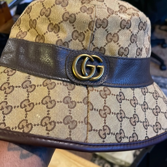 Authentic Gucci bucket hat size large 23 1/5 inches - Picture 1 of 9